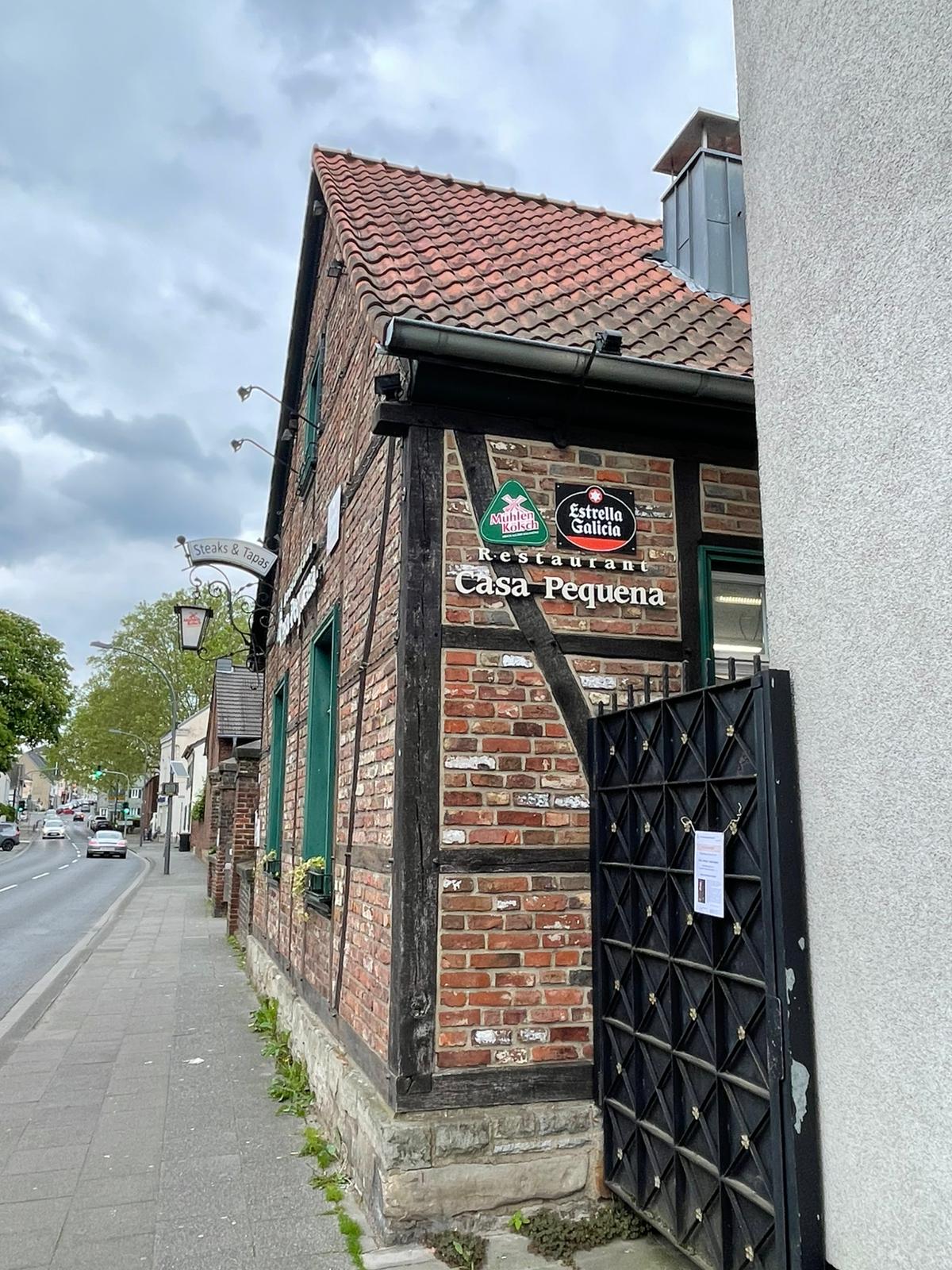 Außenansicht des Restaurants in Köln-Brück